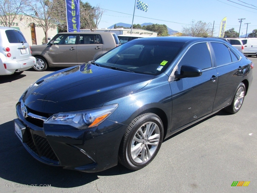 2017 Camry SE - Midnight Black Metallic / Black photo #3