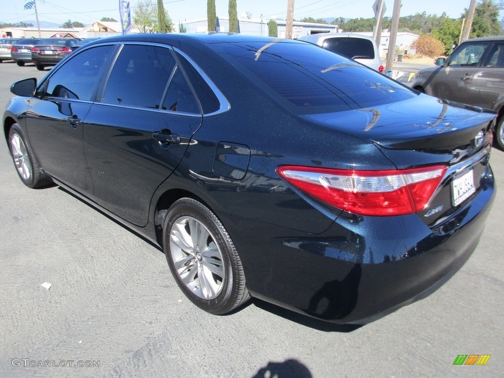 2017 Camry SE - Midnight Black Metallic / Black photo #5