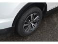 Super White - RAV4 XLE AWD Photo No. 9