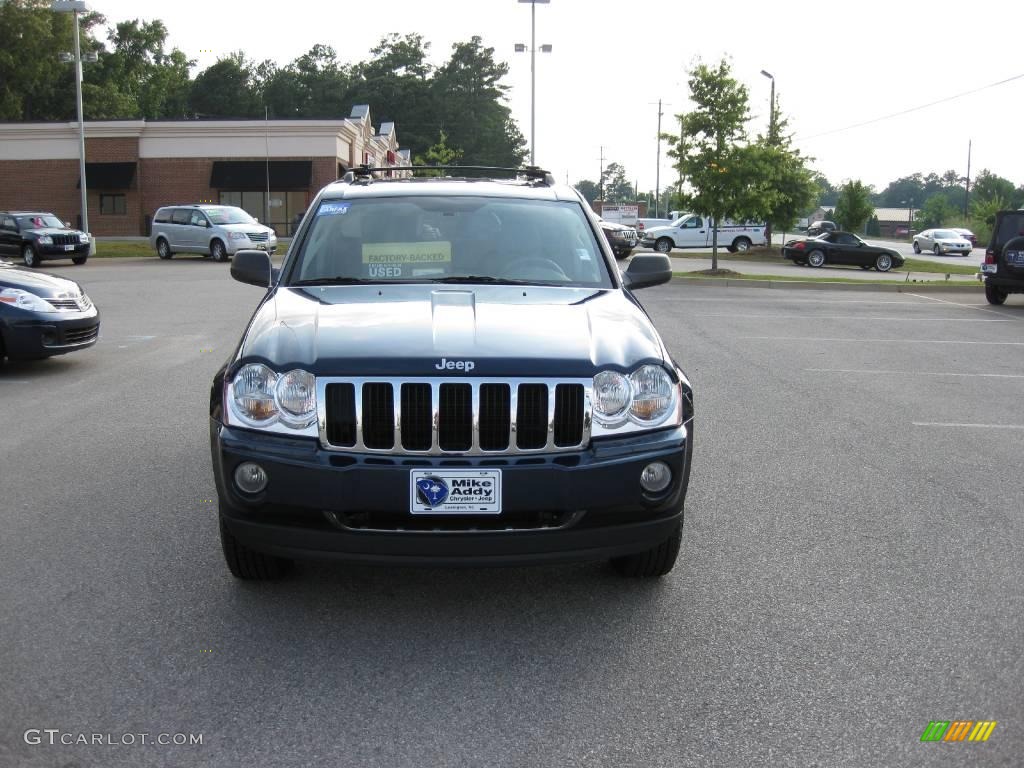 2006 Grand Cherokee Limited - Midnight Blue Pearl / Khaki photo #21