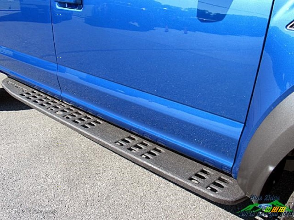 2018 F150 SVT Raptor SuperCrew 4x4 - Lightning Blue / Black photo #28