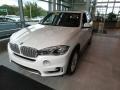 2018 Mineral White Metallic BMW X5 xDrive35i  photo #3