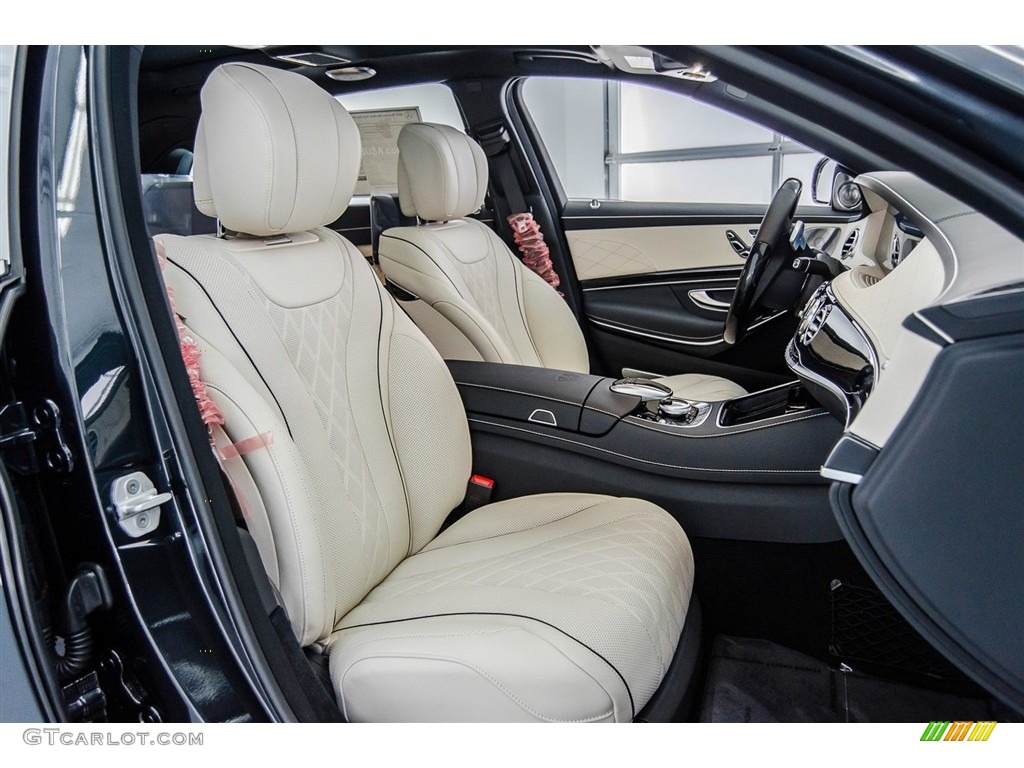 Porcelain/Black Interior 2018 Mercedes-Benz S Maybach S 560 4Matic Photo #123027300