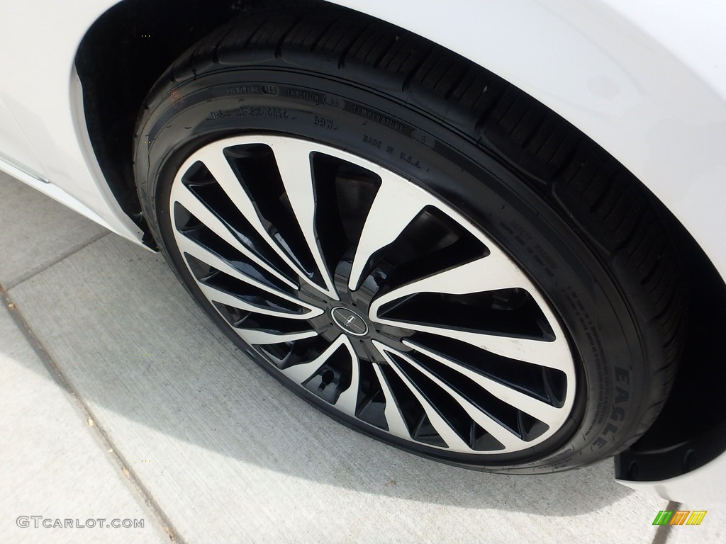 2017 Lincoln Continental Black Label AWD Wheel Photo #123030102