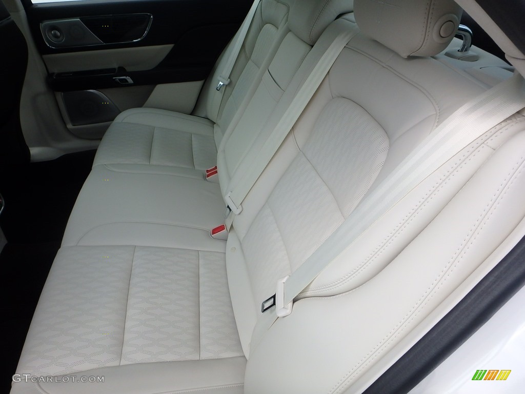 Chalet Theme Interior 2017 Lincoln Continental Black Label AWD Photo #123030255