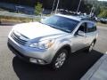 Ice Silver Metallic - Outback 2.5i Premium Photo No. 6