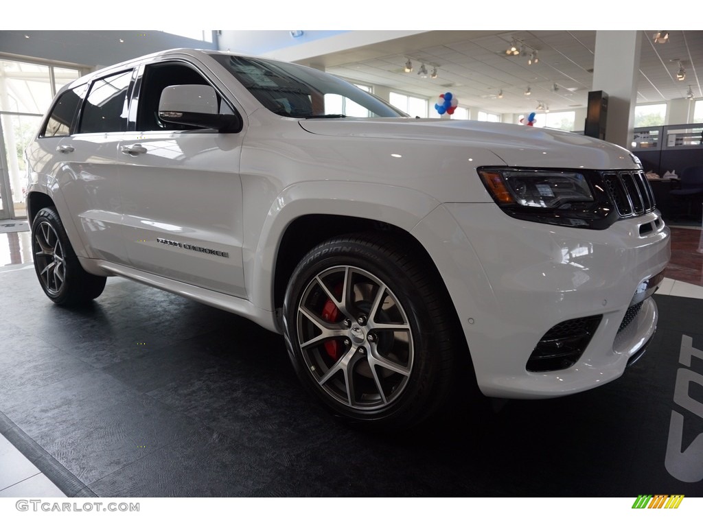 2017 Grand Cherokee SRT 4x4 - Bright White / Black photo #4