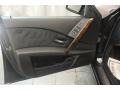 Jet Black - 5 Series 525i Sedan Photo No. 8