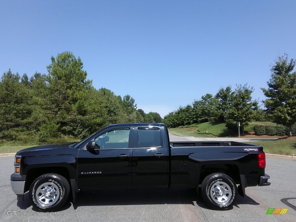 Black Chevrolet Silverado 1500
