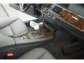 Jet Black - 5 Series 525i Sedan Photo No. 14