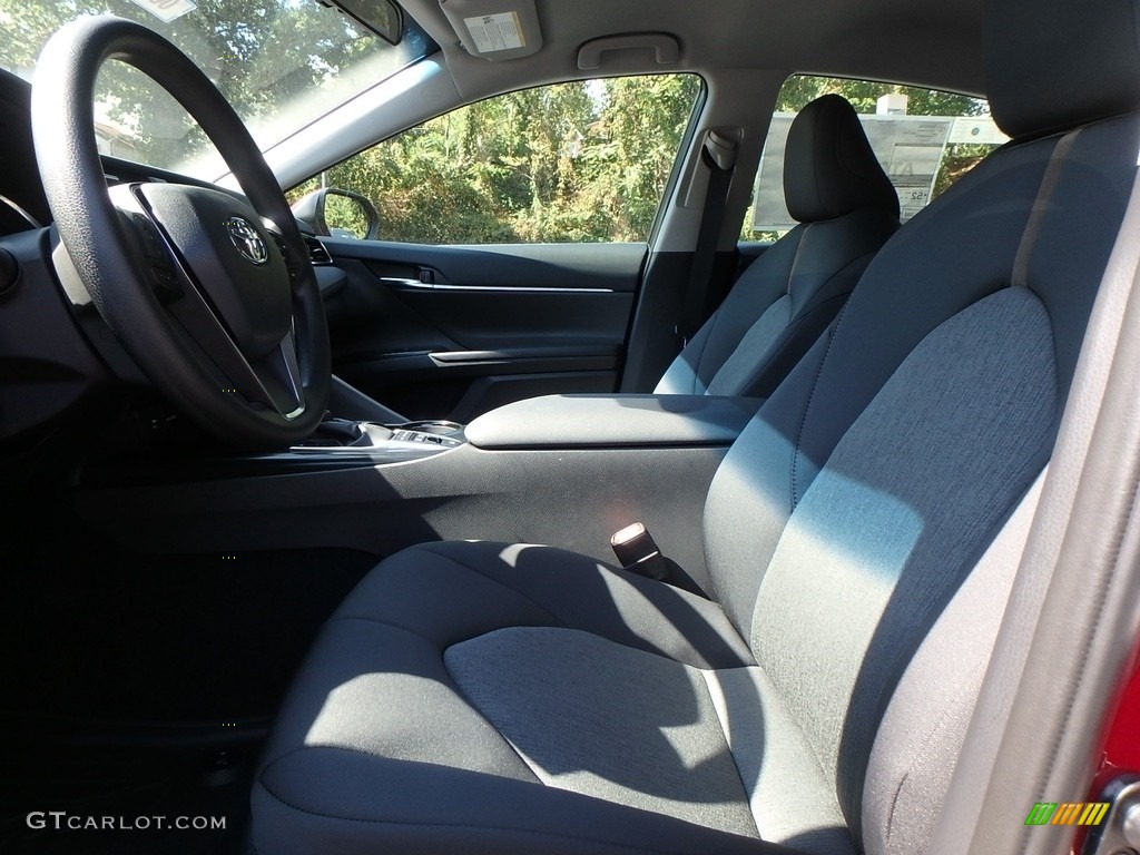 2018 Camry Hybrid XLE - Ruby Flare Pearl / Black photo #6