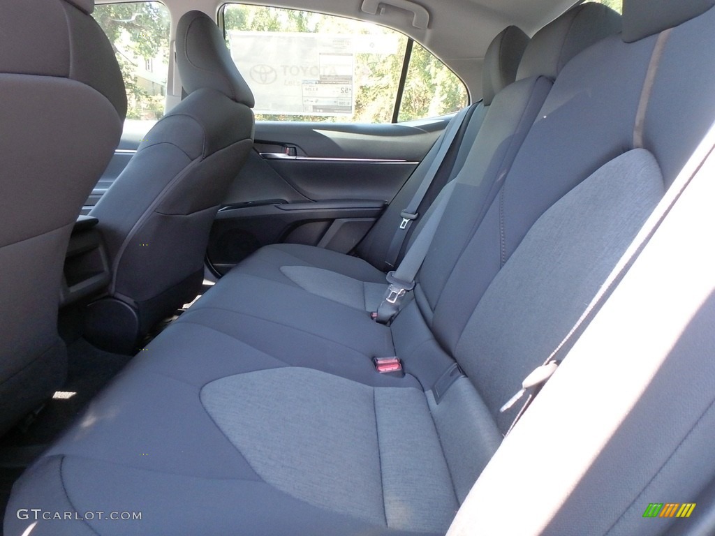 2018 Camry Hybrid XLE - Ruby Flare Pearl / Black photo #7