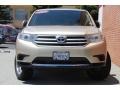 Sandy Beach Metallic - Highlander V6 4WD Photo No. 4