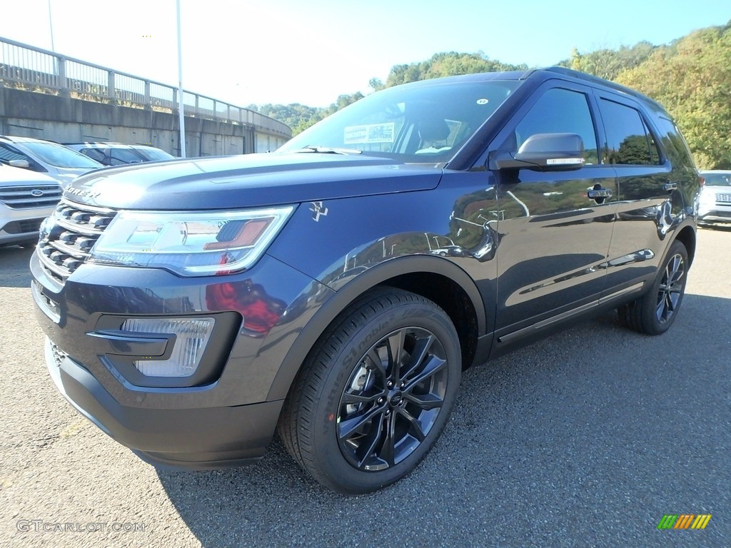 2017 Explorer XLT 4WD - Smoked Quartz / Ebony Black photo #6