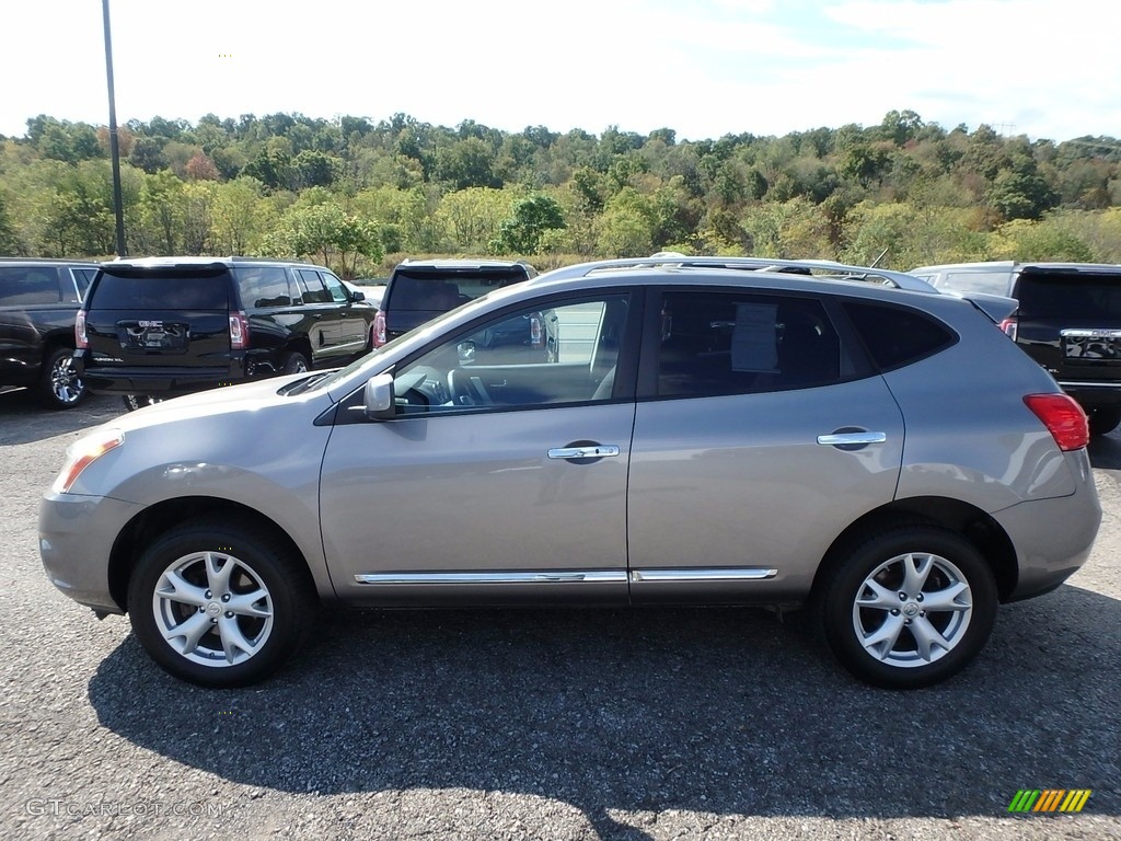 2011 Rogue SV AWD - Platinum Graphite / Black photo #13