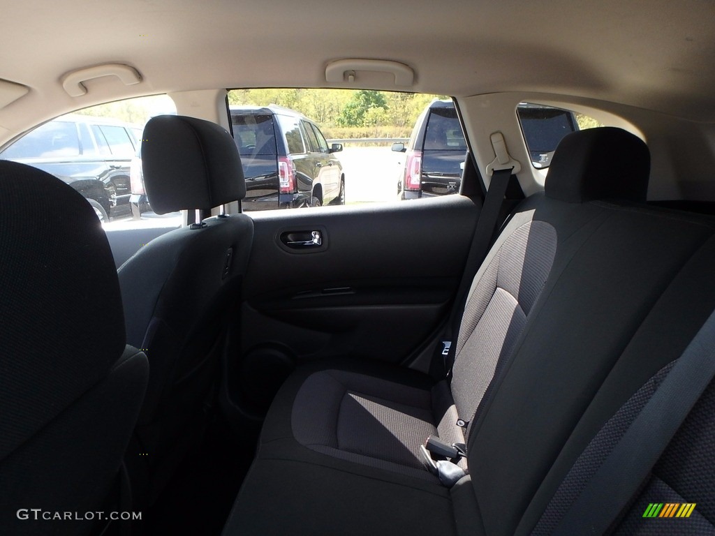 2011 Rogue SV AWD - Platinum Graphite / Black photo #16