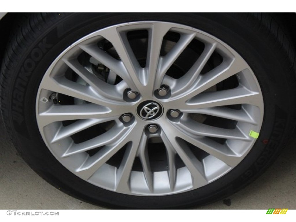 2018 Camry XLE - Celestial Silver Metallic / Ash photo #5