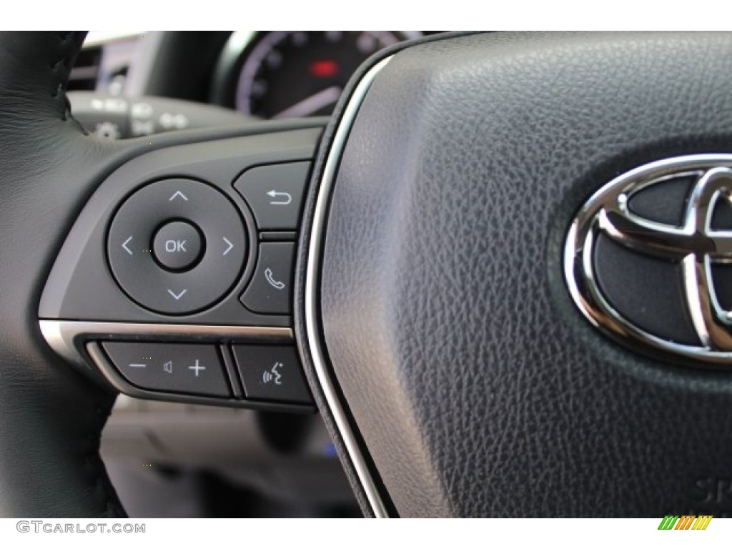 2018 Camry XLE - Celestial Silver Metallic / Ash photo #18