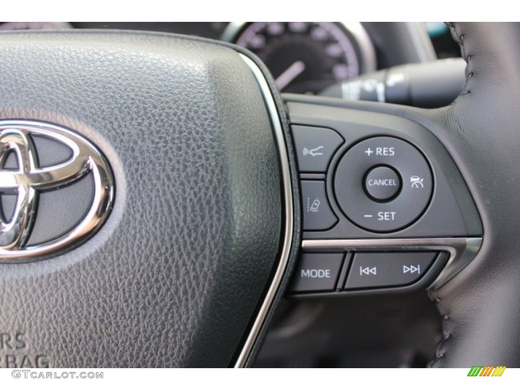 2018 Camry XLE - Celestial Silver Metallic / Ash photo #19