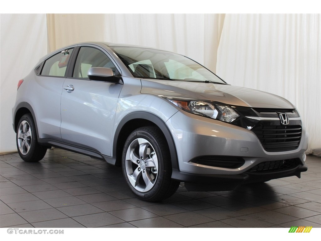 Lunar Silver Metallic 2018 Honda HR-V LX Exterior Photo #123047736