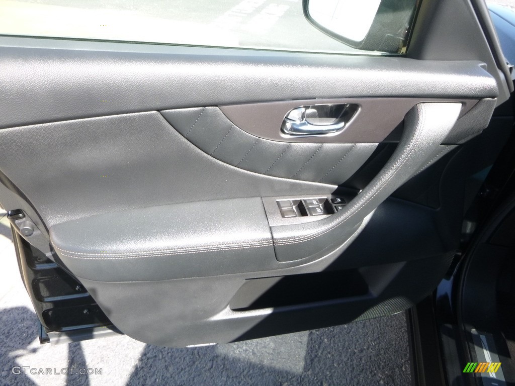 2017 Infiniti QX70 AWD Graphite Door Panel Photo #123050523