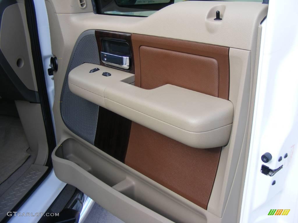 2007 F150 King Ranch SuperCrew 4x4 - Oxford White / Castano Brown Leather photo #24