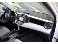 Super White - RAV4 XLE AWD Photo No. 17