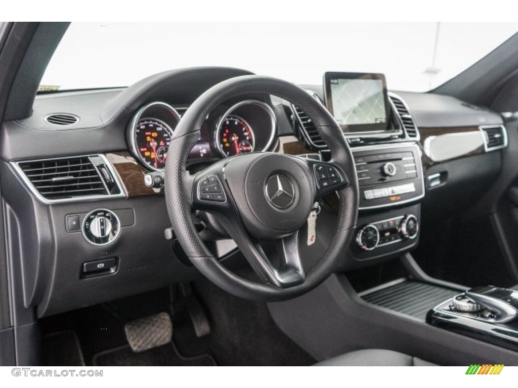 2017 GLS 450 4Matic - Iridium Silver Metallic / Black photo #6