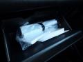 Onyx Black - Yukon SLT 4WD Photo No. 29