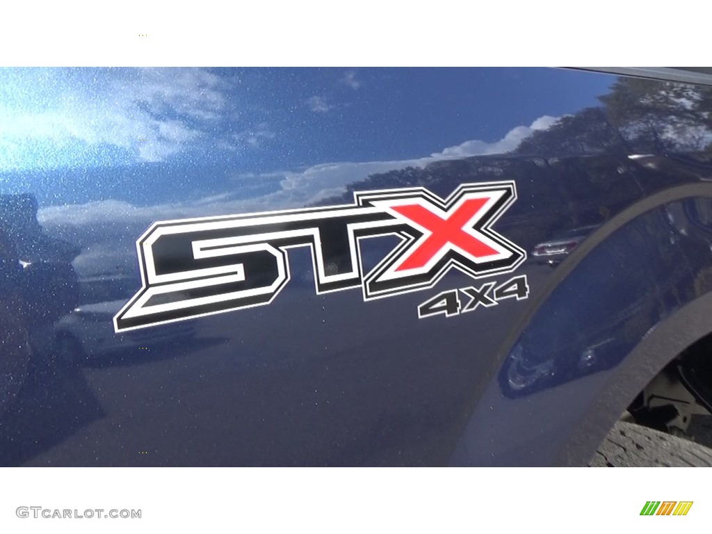 2018 F150 STX SuperCab 4x4 - Blue Jeans / Black photo #9