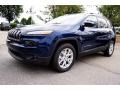 Patriot Blue Pearl 2018 Jeep Cherokee Latitude