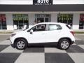 Summit White 2017 Chevrolet Trax LS