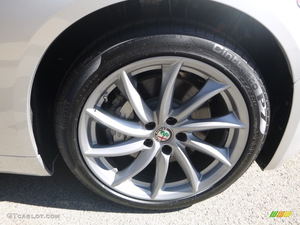 2017 Alfa Romeo Giulia AWD Wheel Photo #123067837