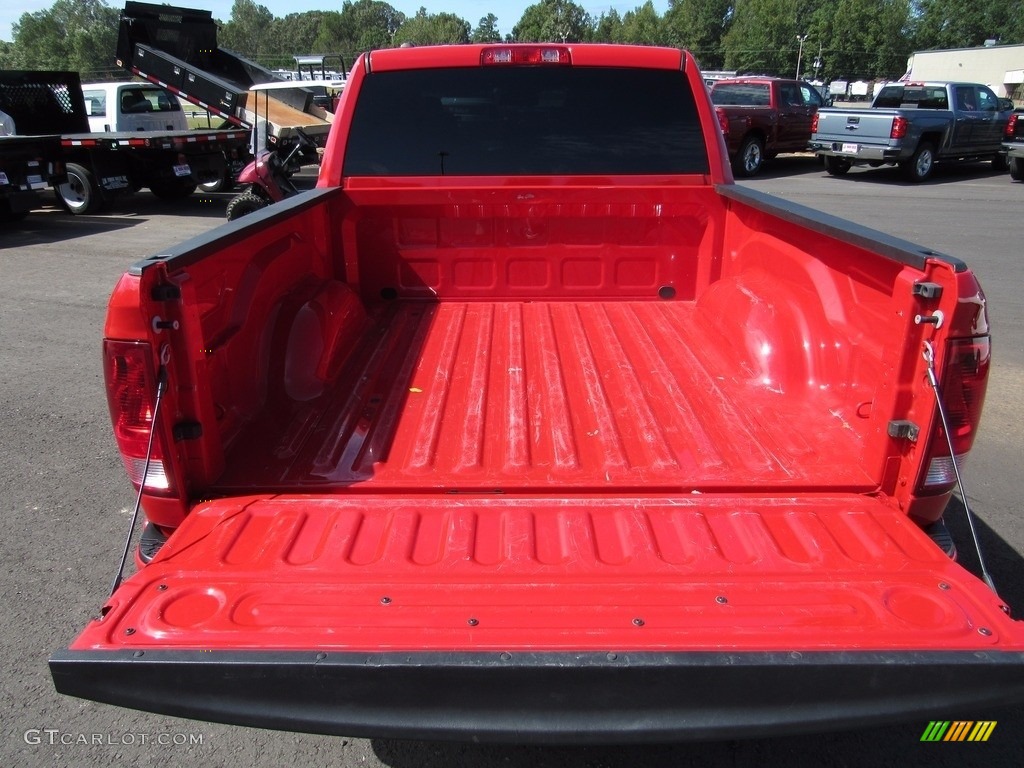 2014 1500 Express Crew Cab - Flame Red / Black/Diesel Gray photo #49