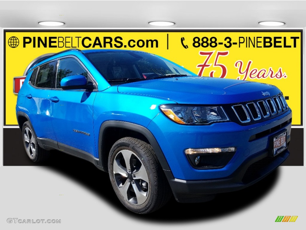 2018 Compass Latitude 4x4 - Jazz Blue Pearl / Black photo #1