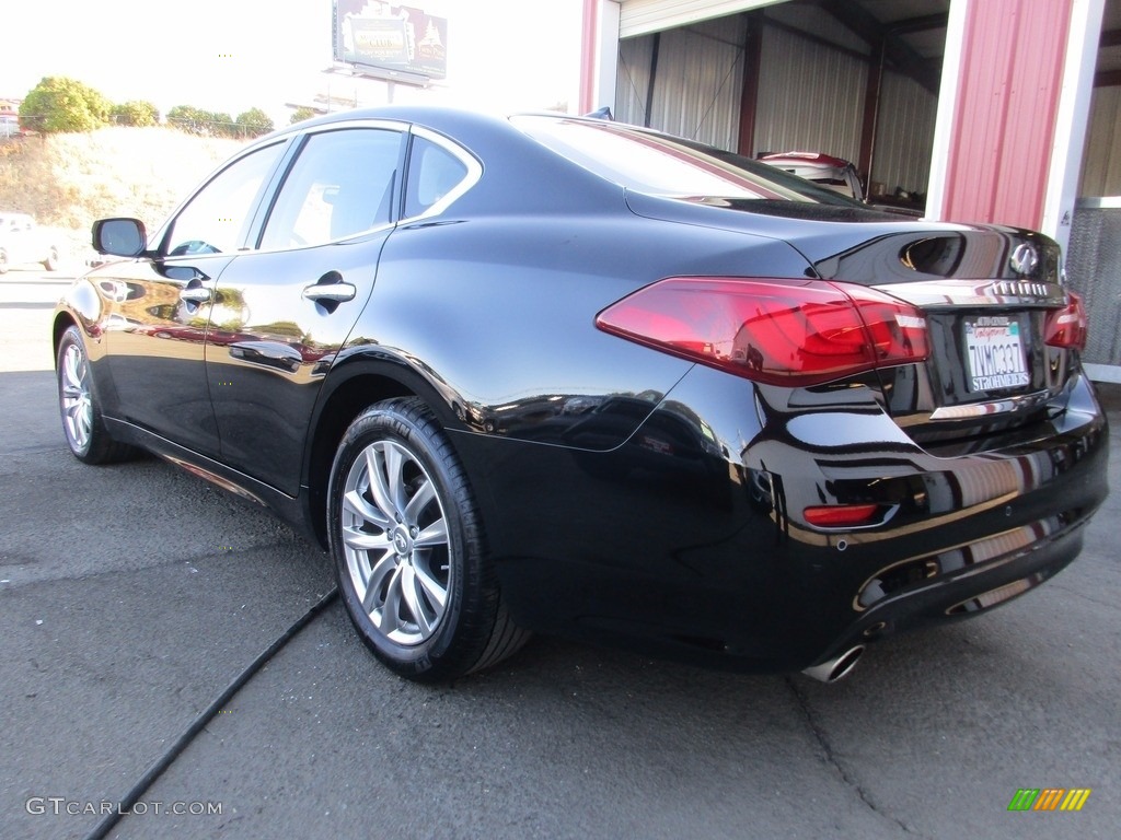 2017 Q70 3.7 - Black Obsidian / Graphite photo #5