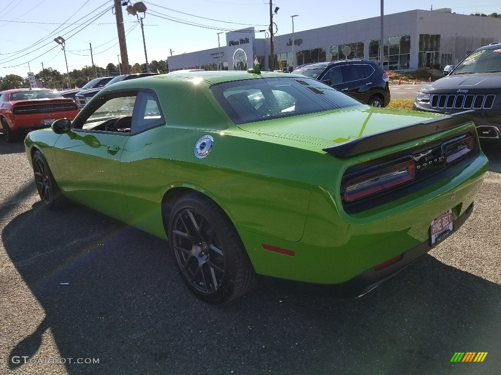 2017 Challenger R/T Scat Pack - Green Go / Black photo #4