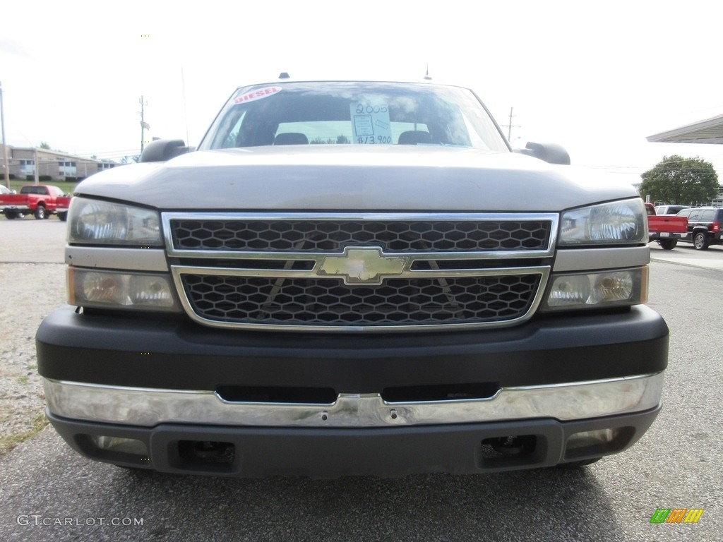 2005 Silverado 2500HD LT Extended Cab 4x4 - Silver Birch Metallic / Dark Charcoal photo #5