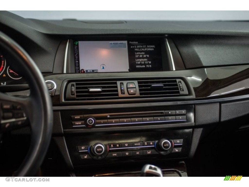 2015 5 Series 528i Sedan - Space Gray Metallic / Black photo #5