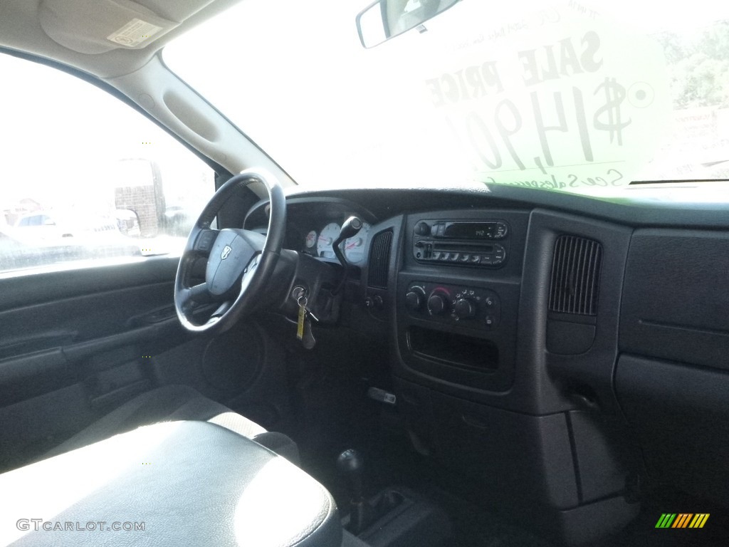 2004 Ram 3500 ST Quad Cab 4x4 Dually - Black / Dark Slate Gray photo #11