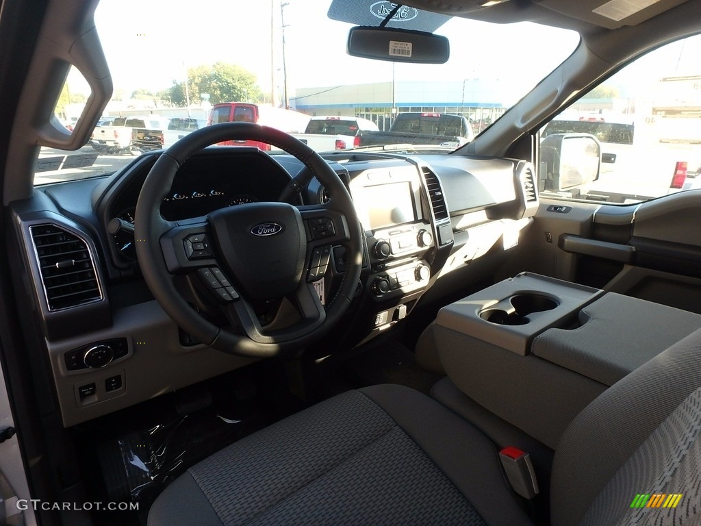 2018 F150 XLT SuperCab 4x4 - Ingot Silver / Earth Gray photo #12