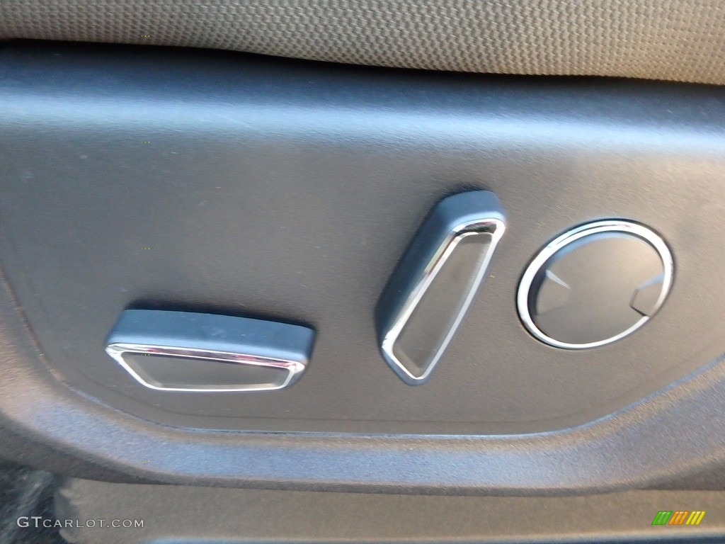 2018 F150 XLT SuperCab 4x4 - Ingot Silver / Earth Gray photo #15