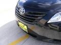 Black - Camry LE Photo No. 11