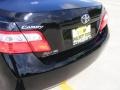 Black - Camry LE Photo No. 16
