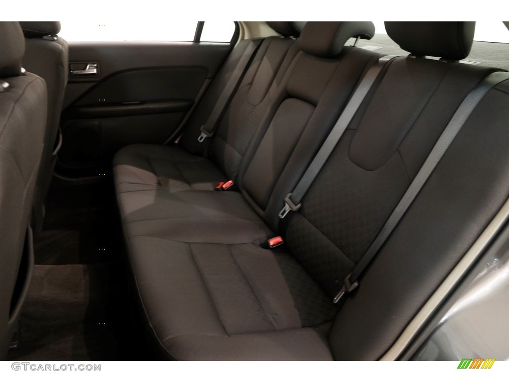 2012 Fusion SE - Sterling Grey Metallic / Charcoal Black photo #15