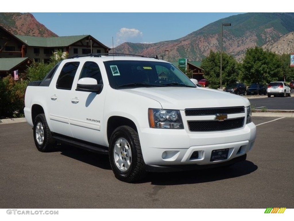 2011 Avalanche LS 4x4 - Summit White / Ebony photo #4