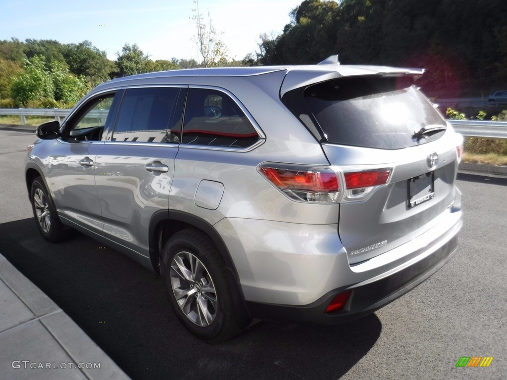 2015 Highlander XLE AWD - Silver Sky Metallic / Ash photo #8