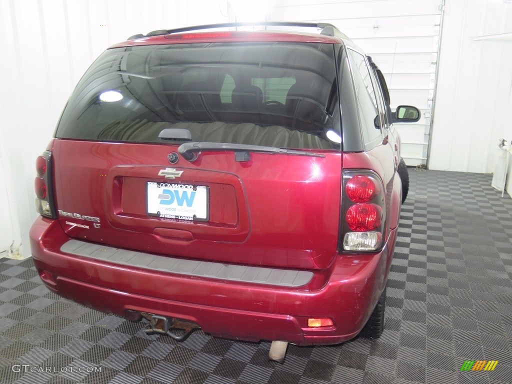 2008 TrailBlazer LT 4x4 - Red Jewel / Ebony photo #10