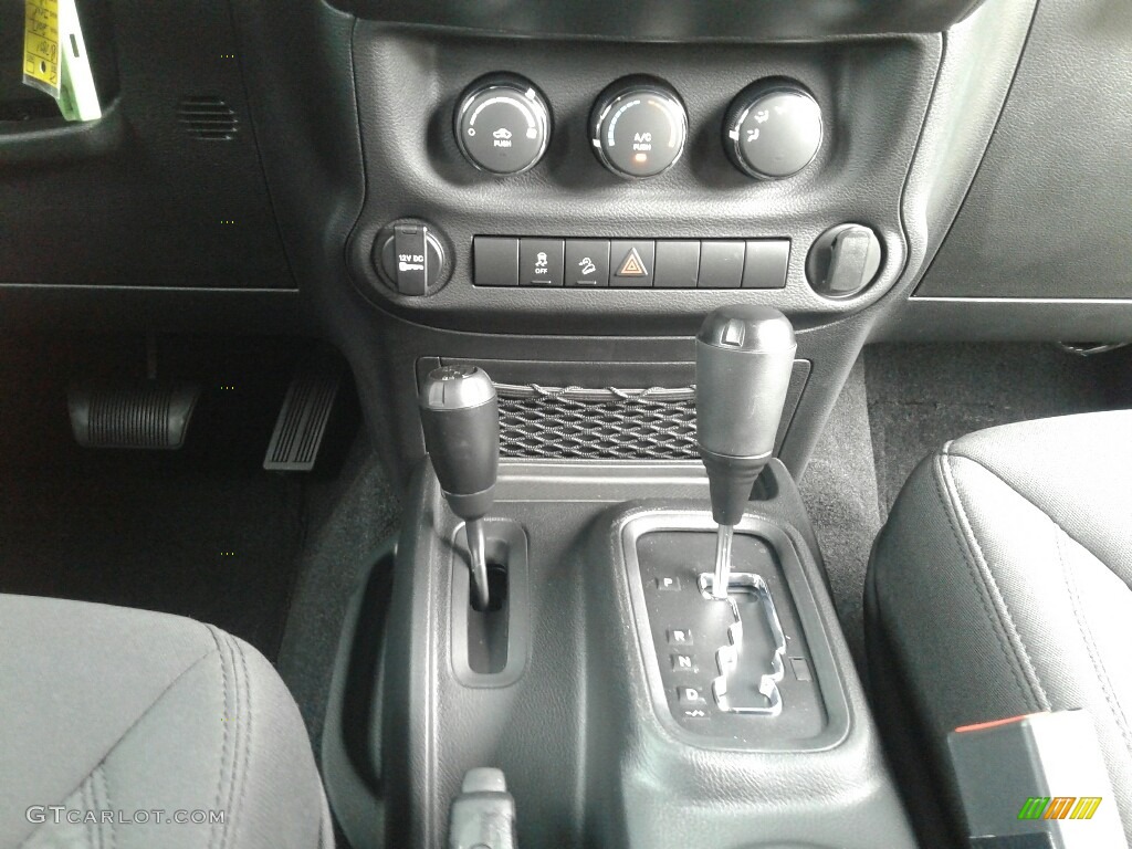 2017 Wrangler Sport 4x4 - Rhino / Black photo #16