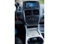 Bright Silver Metallic - Grand Caravan Crew Photo No. 15